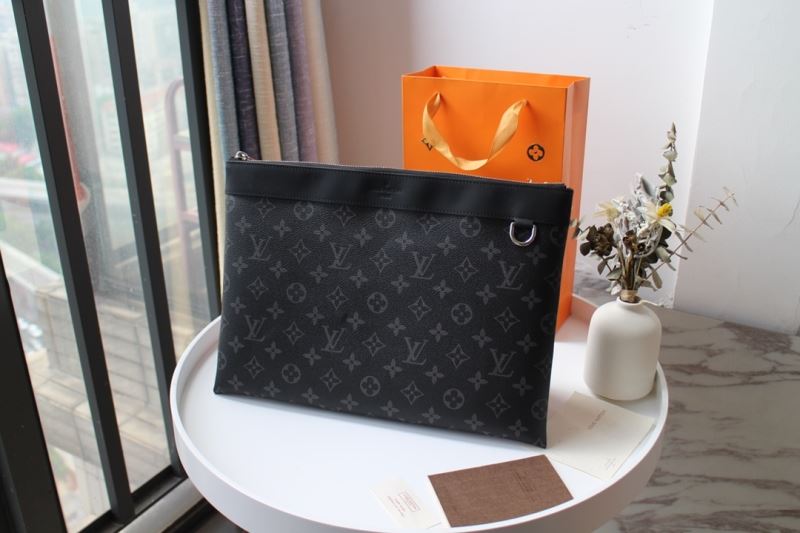 Louis Vuitton Clutch Bags